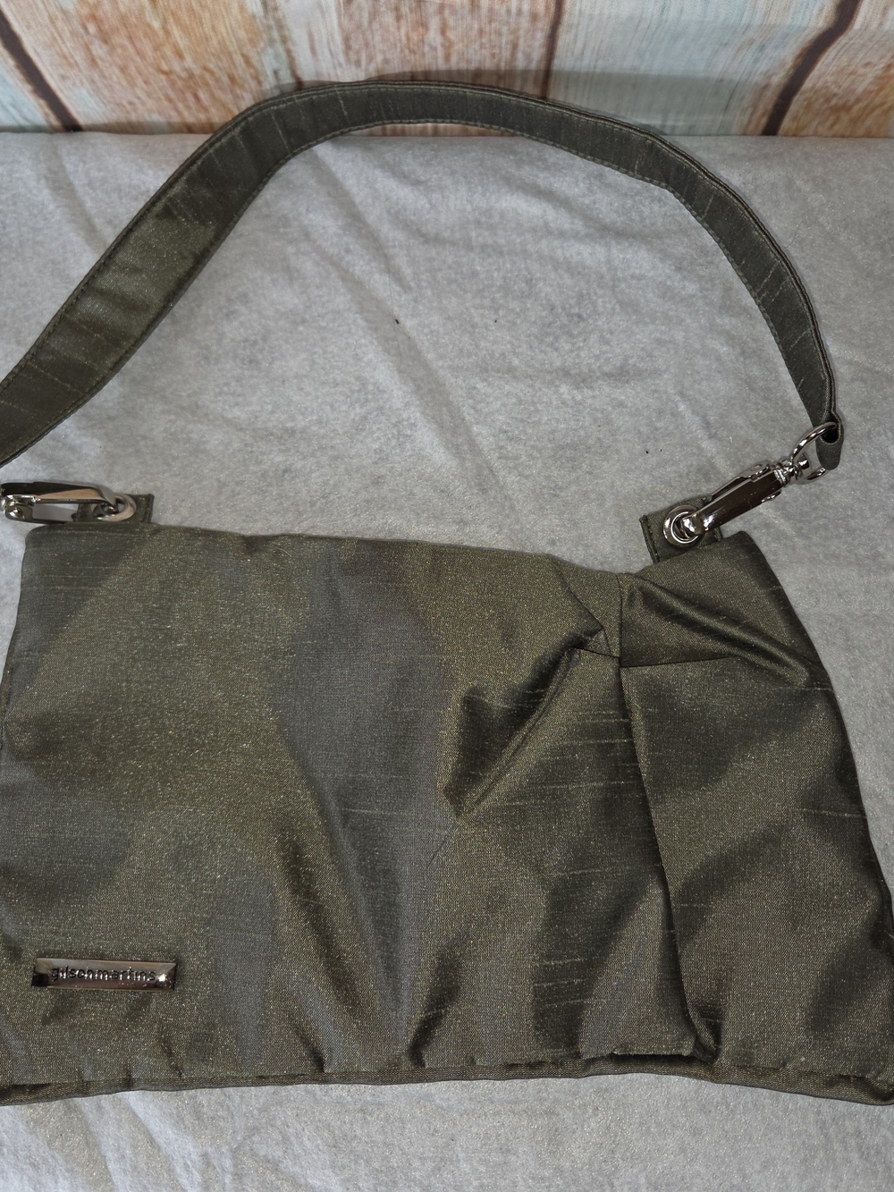 Gilson Martins Olive Shoulder Bag (NWT)